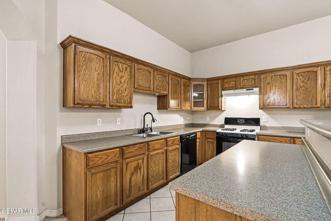 Building Photo - 12809 Tierra Alexis Dr