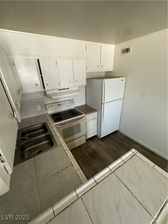 Building Photo - 485 North Cir