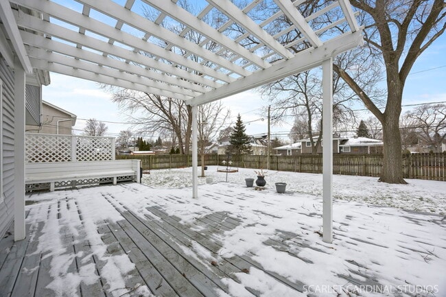 Building Photo - 1N106 Papworth St