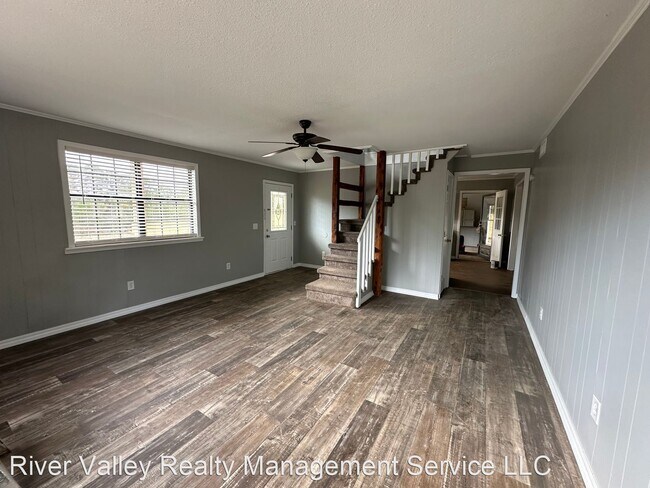 Building Photo - 4 br, 2 bath House - 1224 E Aspen Lane