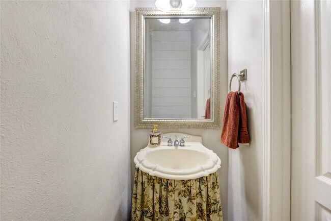 Building Photo - 24934 Crystal Stone Ln