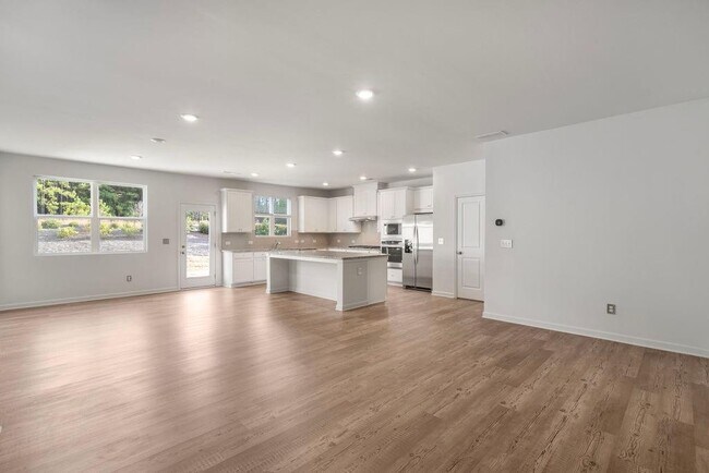 Building Photo - 420 Pt Pl Dr