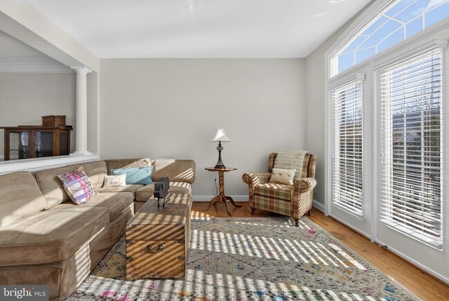 Building Photo - 43789 Water Bay Terrace