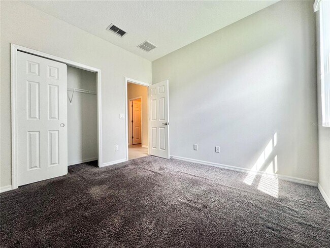 Building Photo - 2757 Creekmore Ct