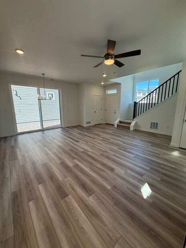 Building Photo - 6326 Laud Pt