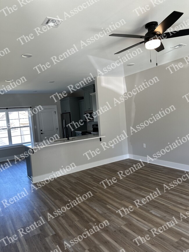 Building Photo - 2555 Arkansas Rd