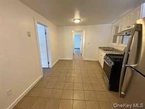 Building Photo - 52 S Bridge St