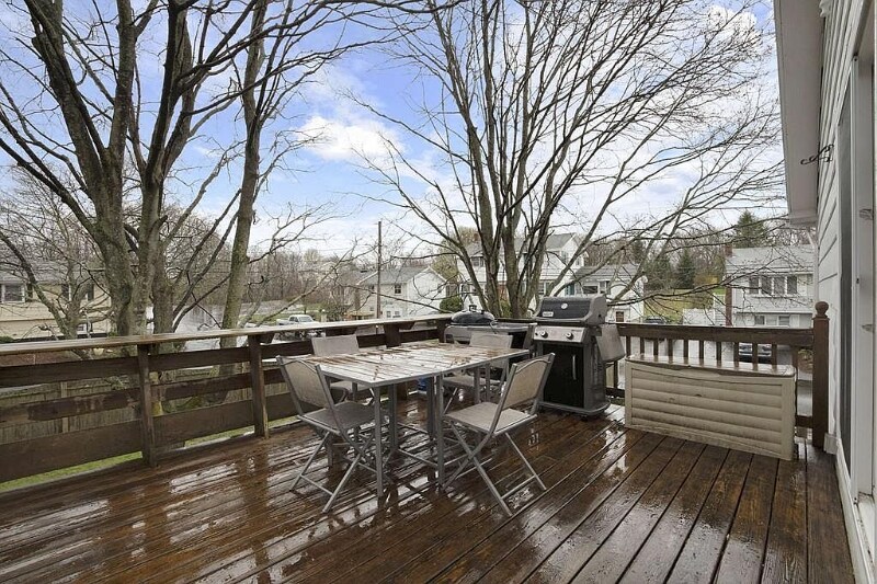 Building Photo - 33 Buena Vista Ave