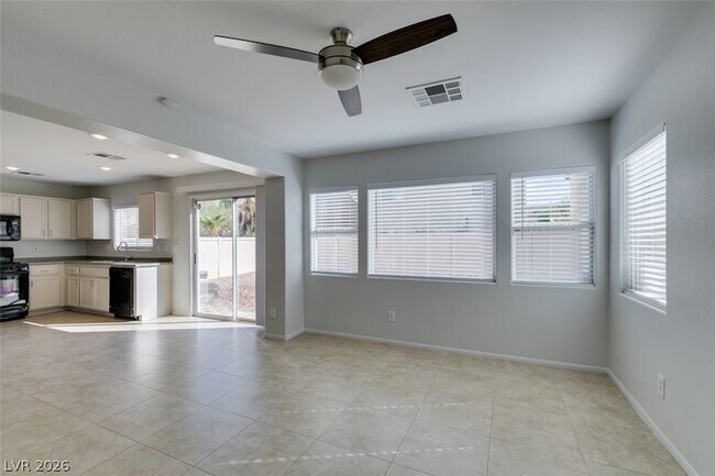 Building Photo - 868 Blue Rosalie Pl