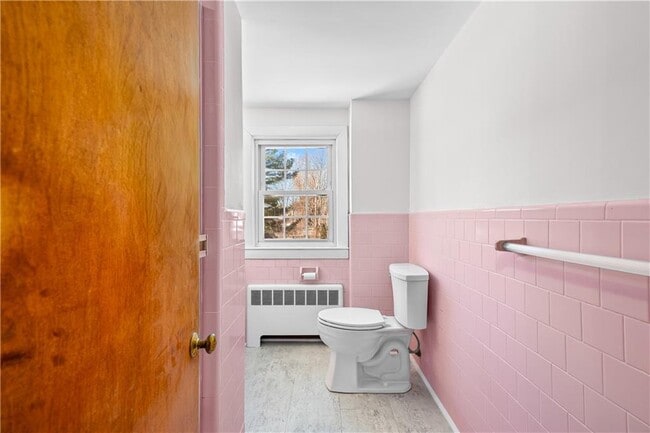 Building Photo - 111 Canna St