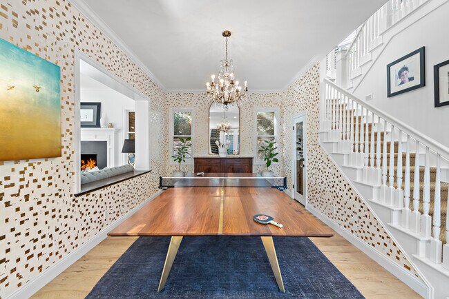 Building Photo - 20 Cape Danbury