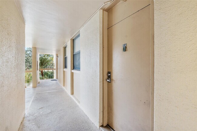 Building Photo - 8437 Forest Hills Dr