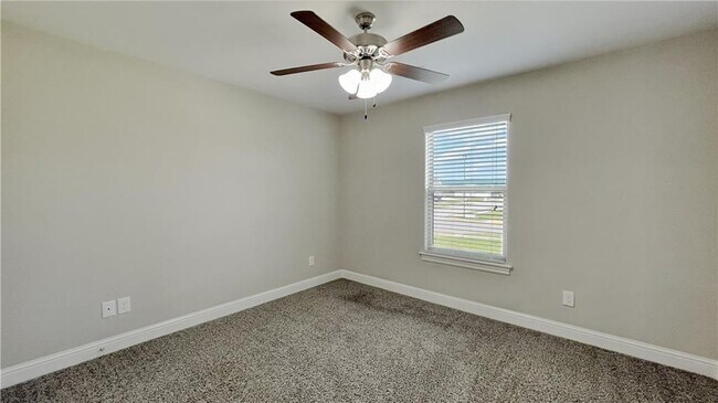 Building Photo - 761 Captain Reid Ln