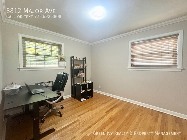 Building Photo - 8812 Major Ave