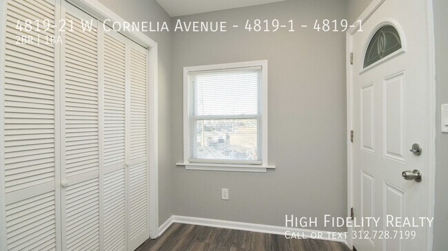 Building Photo - 4819 W Cornelia Ave