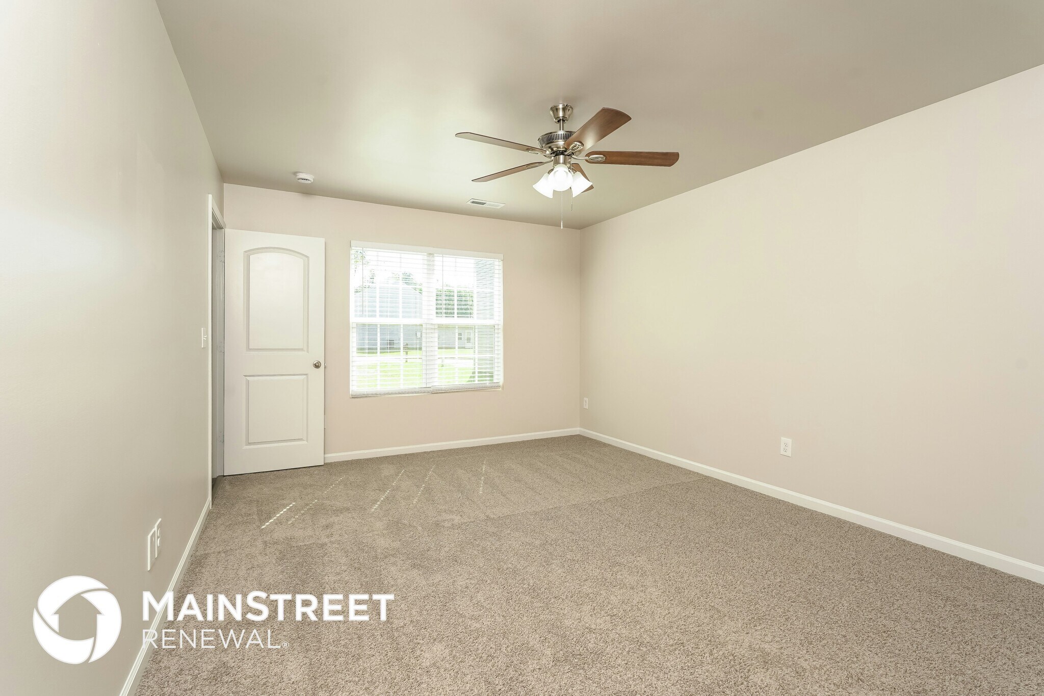 Building Photo - 2049 Chapel Park Ln