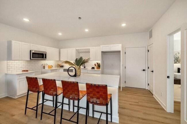 Building Photo - 6501 102nd St