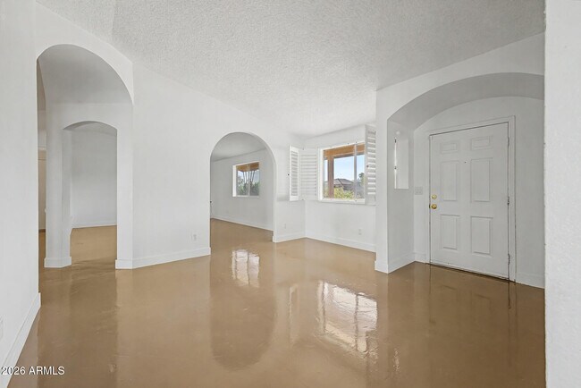 Building Photo - 16223 N 40th Pl