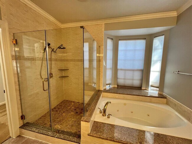 Building Photo - 4831 Hillswick Dr
