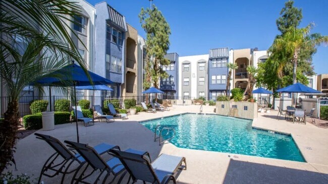 Building Photo - 4502 E Paradise Village Pkwy S