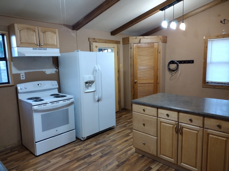Building Photo - 35 Cedar Ridge Dr