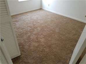 Building Photo - 2400 Summerfield Pl