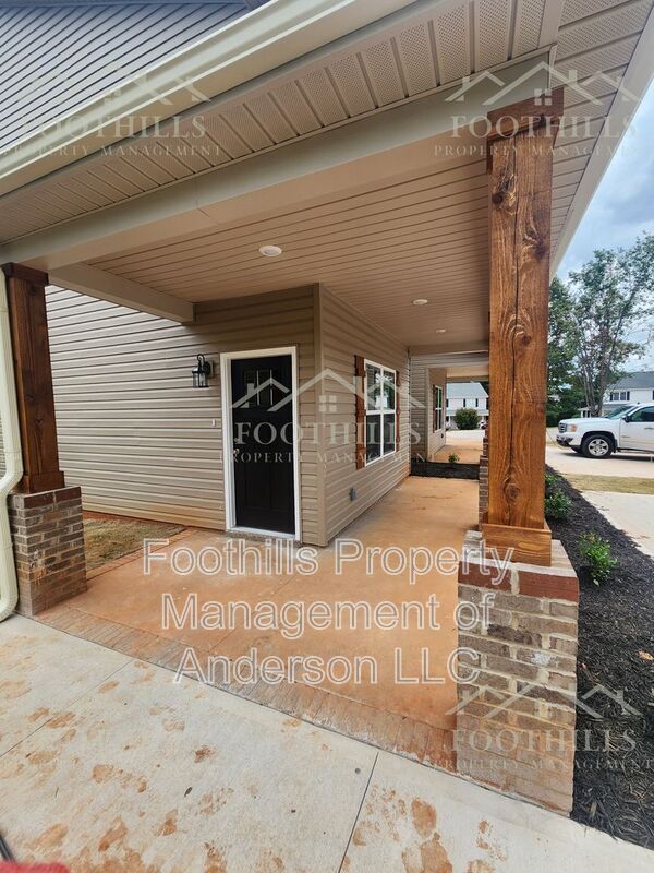 Building Photo - 113 Cypress Run