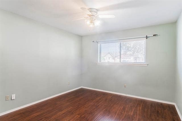 Building Photo - 5313 Susan Lee Ln