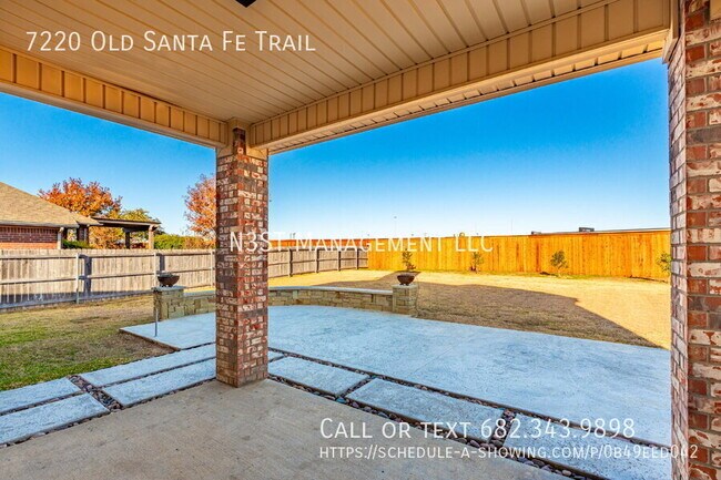 Building Photo - 7220 Old Santa Fe Trail