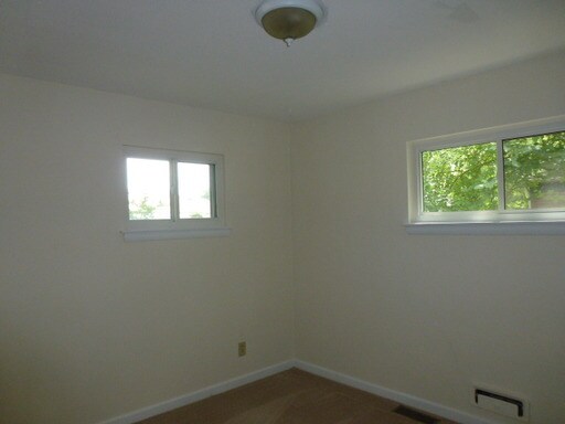 Building Photo - 8412 Norristown Dr