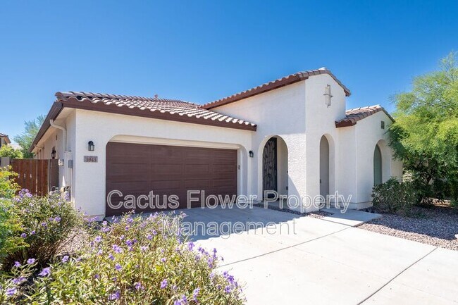 Primary Photo - 3943 E Ficus Way