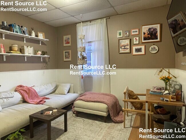 Building Photo - 267-269 Highland Ave. Unit 1L