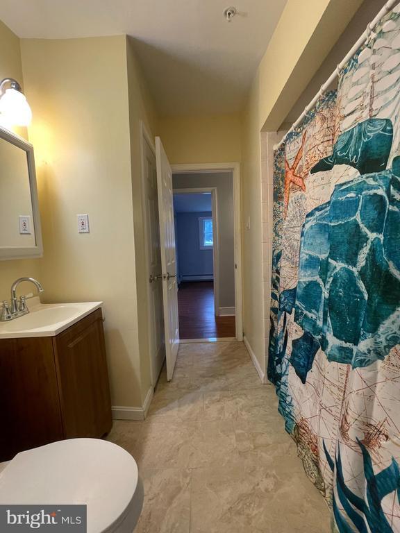 Building Photo - 1229 Crawford Dr