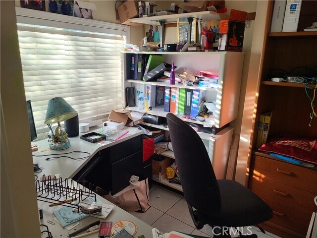 Building Photo - 11685 Holmes Ave