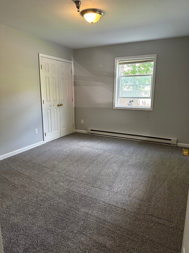 Building Photo - 15 LLC-80 Sailly Avenue