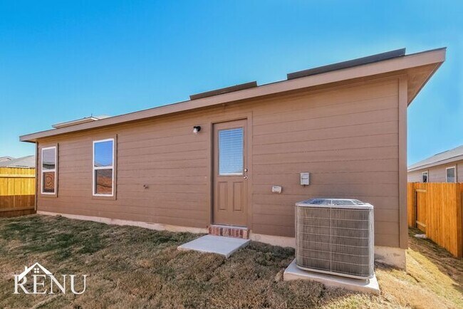 Building Photo - Coming Soon!