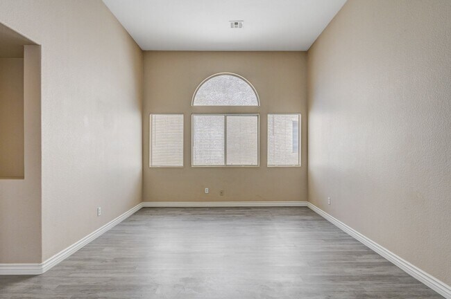 Building Photo - Single Family Home in N Las Vegas Aliante Area
