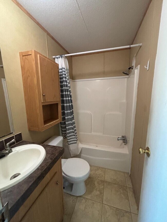 Building Photo - 10111 Piney Creek Ct