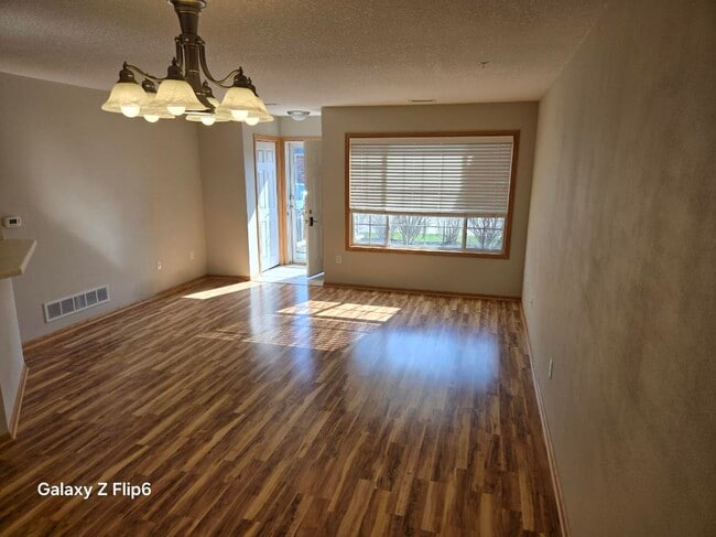 Building Photo - 8610 Ep True Pky