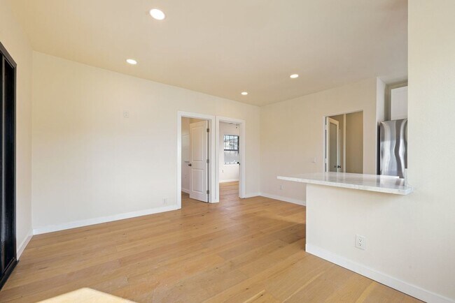 Building Photo - 3741 Park Blvd