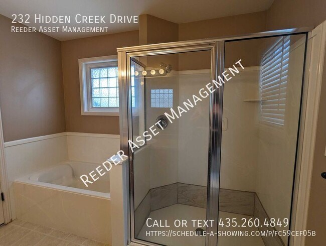 Building Photo - 232 Hidden Creek Dr