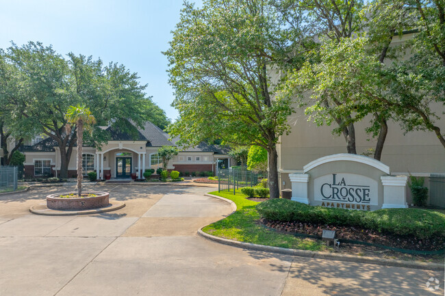 Interior Photo - LaCrosse of Bossier