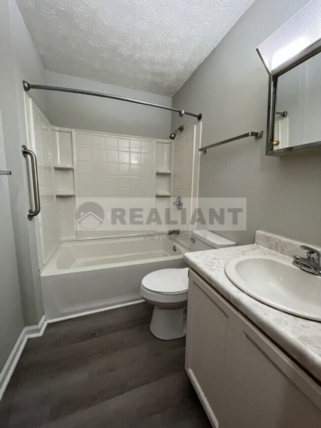 Building Photo - 314 Walters Ln