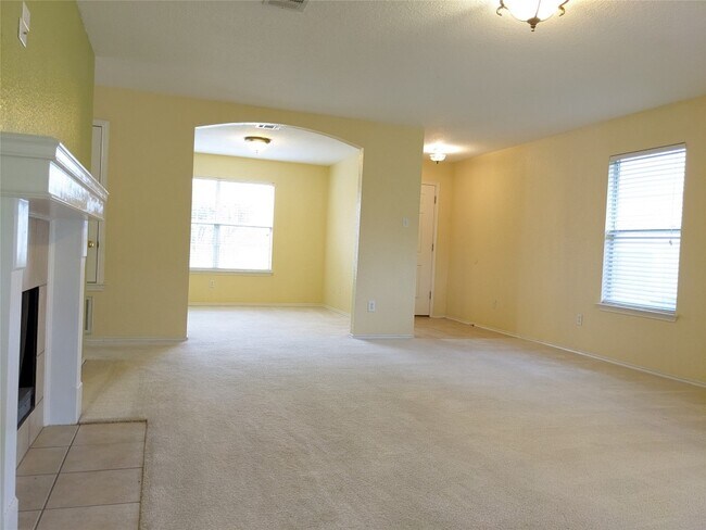 Building Photo - 17518 Wiseman Dr