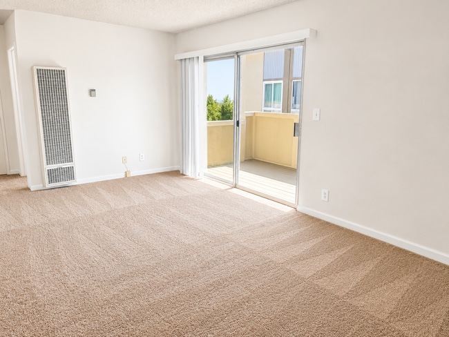 Building Photo - Condo in Mariner's Park - Torrance