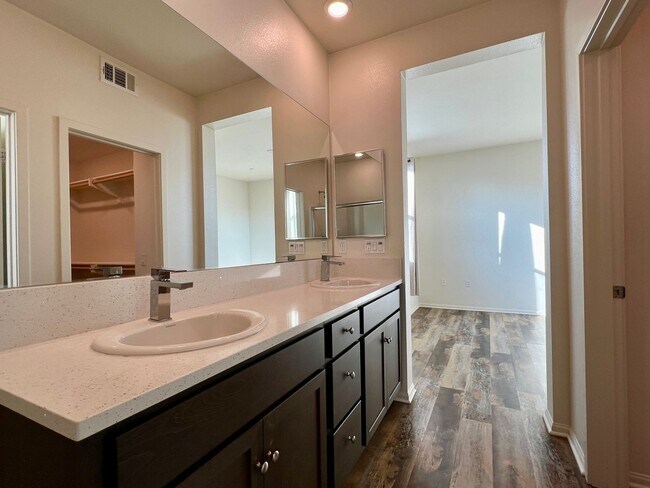 Building Photo - Luxury Living at Suwerte 2 Bedroom 2.5 Bat...
