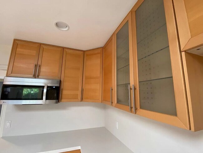 Building Photo - 4 Rent now at Calvena Drive