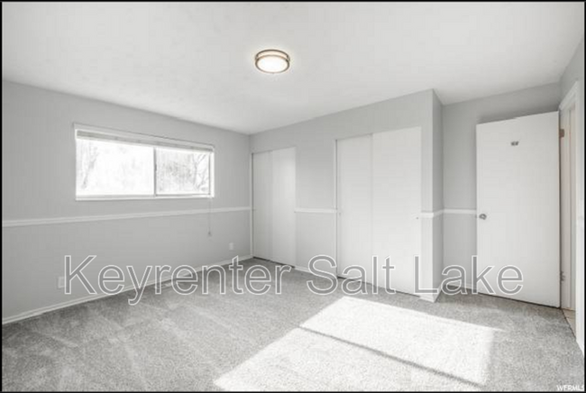 Building Photo - 2373 Jack Cir