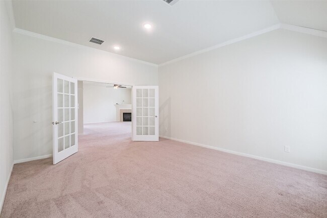 Building Photo - 6811 Gonzales Pt