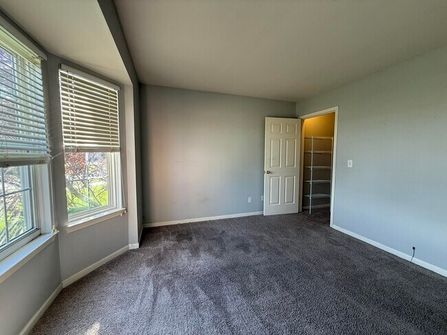 Building Photo - 1788 Wexford Dr